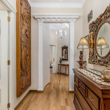 My Loft 4 You Gran Via Валенсия Екстериор снимка