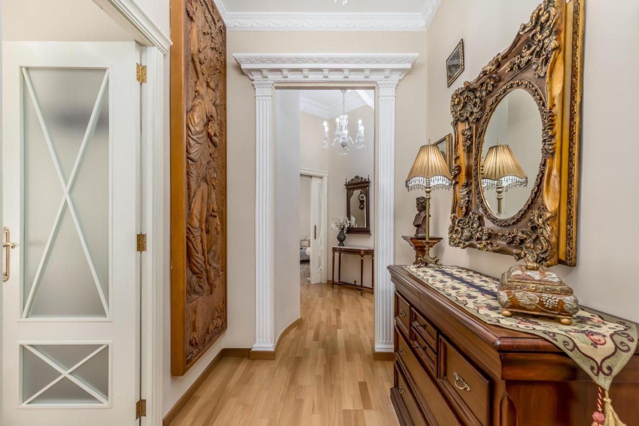 My Loft 4 You Gran Via Валенсия Екстериор снимка
